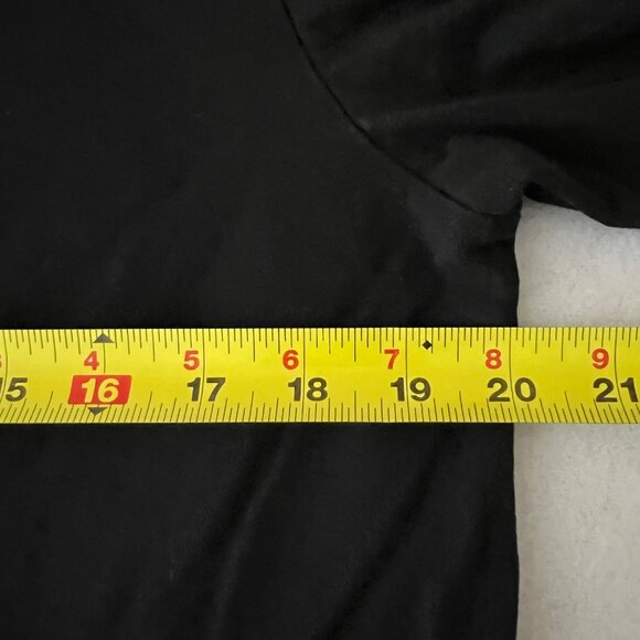 Puma Men's Black Short-Sleeve T-Shirt With Logo Striped Shoulders Size Medium - Picture 5 of 6